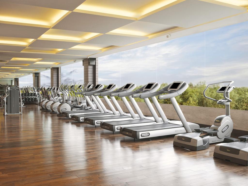 GYM & SPA Whether you're training for the next marathon or looking for your daily workout, the 24-hour gym is well-stocked for it all.