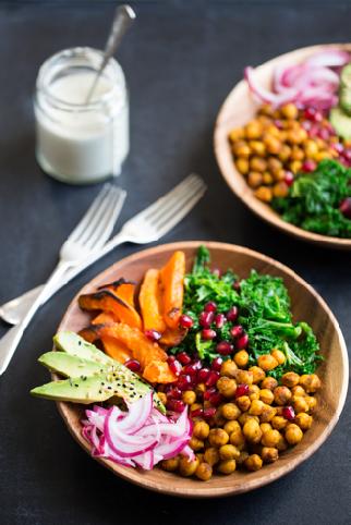 Winter Salad Bowl Quick pickled onions: 1 red onion, sliced 1/4 cup apple cider vinegar 1/2 tsp sea salt 1/2 tsp maple syrup Spicy chickpeas: 1 jar chickpeas, drained 1 tsp turmeric 1 tsp cumin 1/2