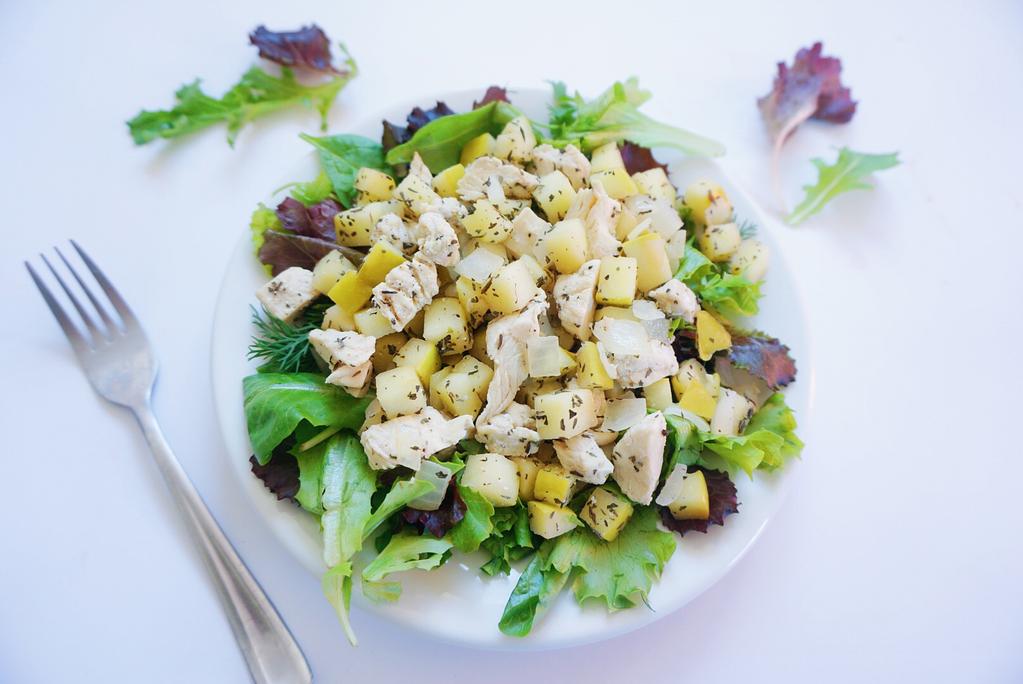 Day 5 Apple Chicken Salad (makes enough for Day 5 and Day 7) Ingredients 1 green apple diced 1 cup onion diced 1 cup grilled chicken diced 2 teaspoon coconut oil 1 teaspoon dried thyme Salt to taste