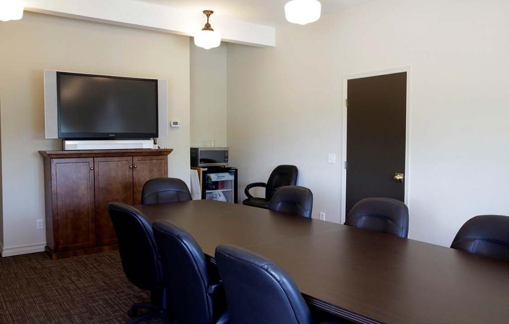 ROOM RENTALS Boardroom Maximum 12 people This space is ideal for holding a meeting for your