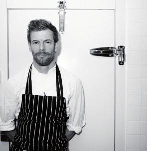 About Tom Aikens For over a decade, Tom Aikens has been hailed as one of the UK s most innovative chefs.