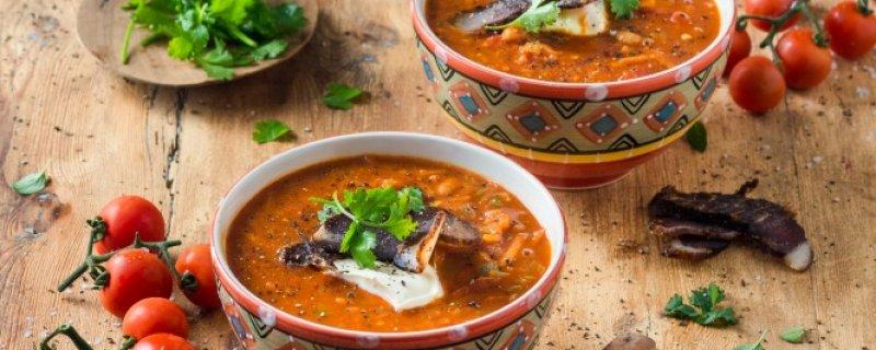 Creamy Chakalaka Soup with Biltong Sunday 24th September COOK TIME PREP TIME SERVES 00:30:00 00:20:00 4 All the punchy flavours of traditional chakalaka transformed into a soup that can be enjoyed at