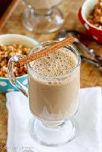 Spiced Latte Smoothie 2/3 cup chilled brewed coffee 1 banana, cut into chunks 2/3 cup nonfat plain Greek yogurt 1