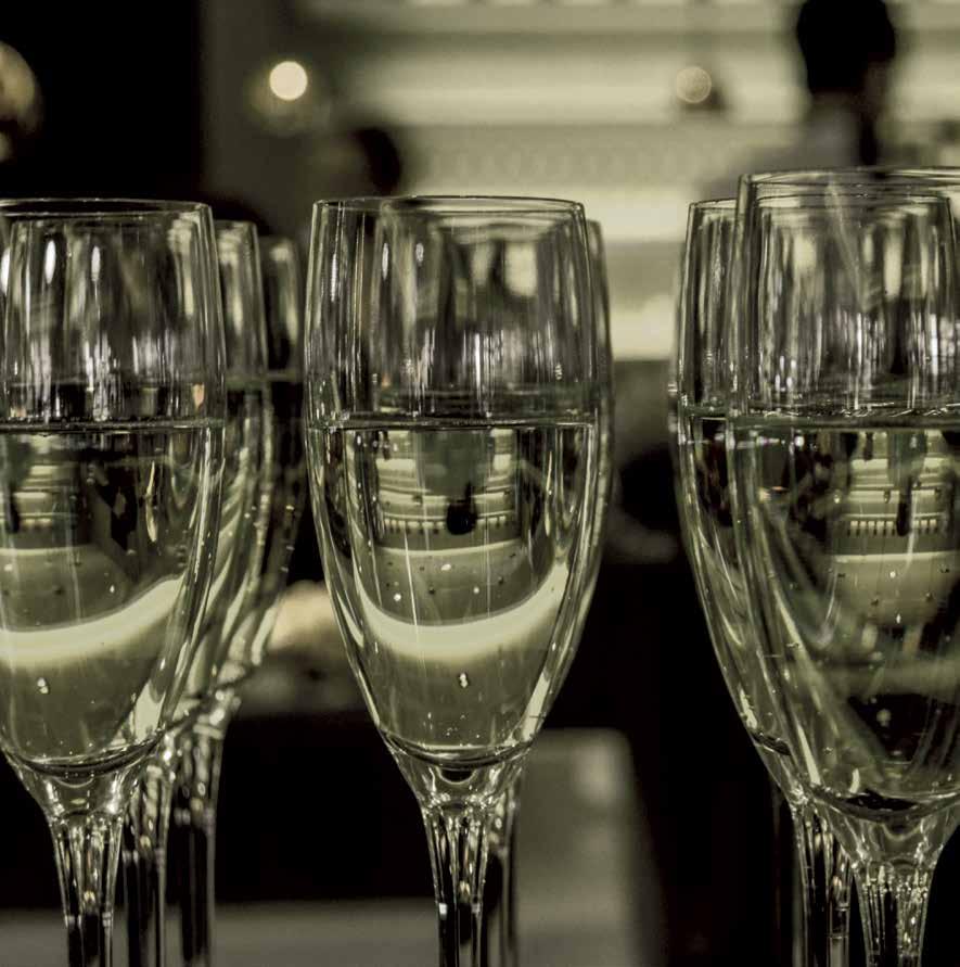 AVAILABLE ONLY ON SATURDAY 31ST DECEMBER 2017 is on its way, so let s grab a glass of Champagne and celebrate new beginnings with a delicious seven-course tasting menu.