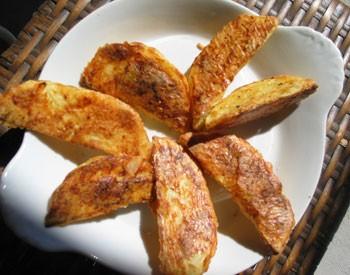 of meat/beans, 1 cup of vegetables Potato Wedges 2 potatoes, peeled and cut into wedges olive oil spray pinch of salt 1- Spray a large, shallow baking tray lightly with oil.