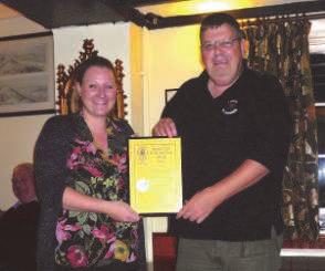 Alma Inn, Linton Presenting the award for Pub of the Year to Gemma and Dan Evans, Herefordshire Paul Grenfell, CAMRA s Treasurer and Hopvine Co-editor highlighted the way that the Alma had introduced