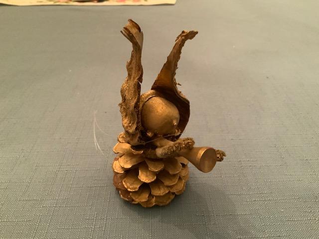 3 parsley and used half and half for the milk.) Pine Cone Angel By: Susie Nettleton Here she is in her gold spray paint glory. I think it would be fun to make with natural colors.