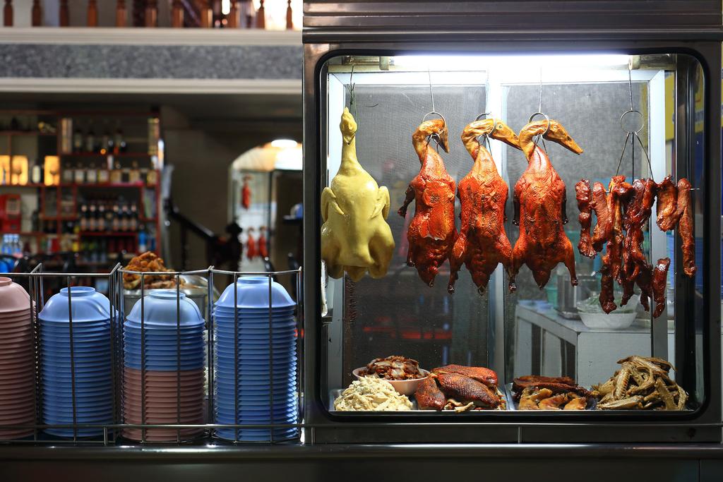 COCONUT SMOKED DUCK For larger groups, we are now able to offer a truly unique experience.