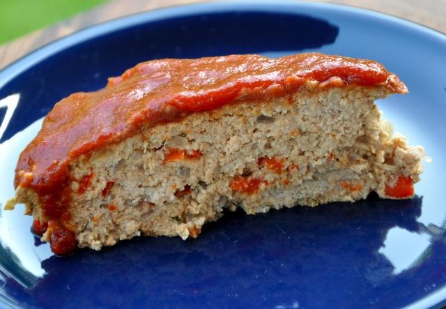 Protein: Chicken & Turkey Recipes Easy Turkey Meatloaf (12 Servings) 2 teaspoons olive oil 2 garlic cloves, minced 1 yellow onion, chopped 1 red bell pepper, chopped ½ teaspoon salt ½ teaspoon pepper