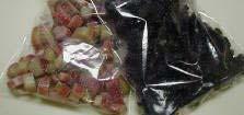 Unsweetened Packs for Fruit Dry Pack Good for small whole fruits such as berries that don t need sugar.