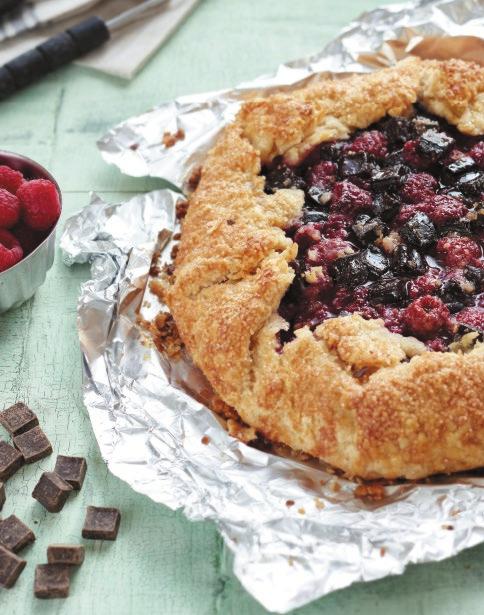 RASPBERRY & DARK CHOCOLATE GALETTE PREP TIME: 25 MINUTES BAKING TIME: 70 MINUTES MAKES: 12 SERVINGS FREEZING: NOT RECOMMENDED CRUST 2 cups (500 ml) Robin Hood Original All Purpose Flour ¾ tsp (4 ml)
