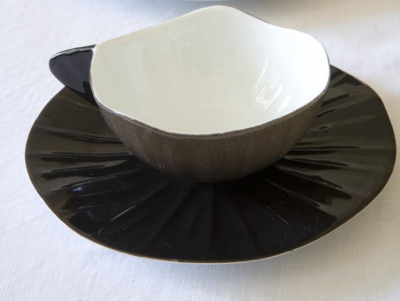 Charger plate in black diam 31cm ZLO100 Dining plate