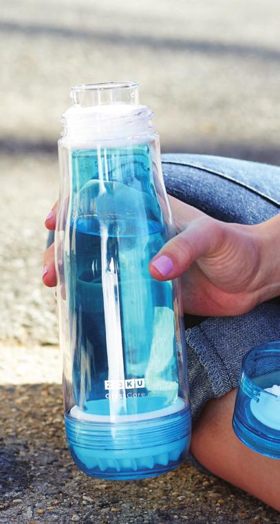 GLASS CORE BOTTLE Part of Zoku s Hydration Collection, the double-wall suspended Glass Core Bottle is the perfect balance of health, style, and durability.