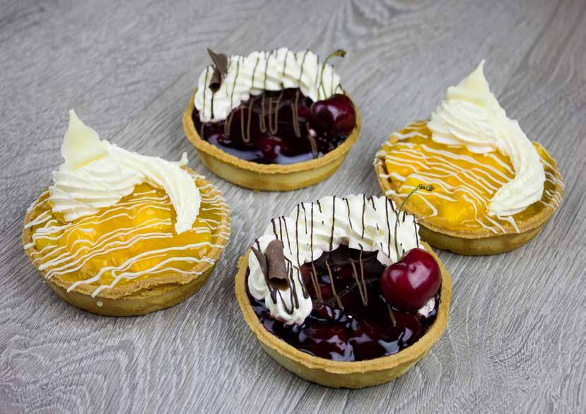BAKELS CREAM Fruit Tarts Tart Remove the required amount of pastry tarts from their packaging.