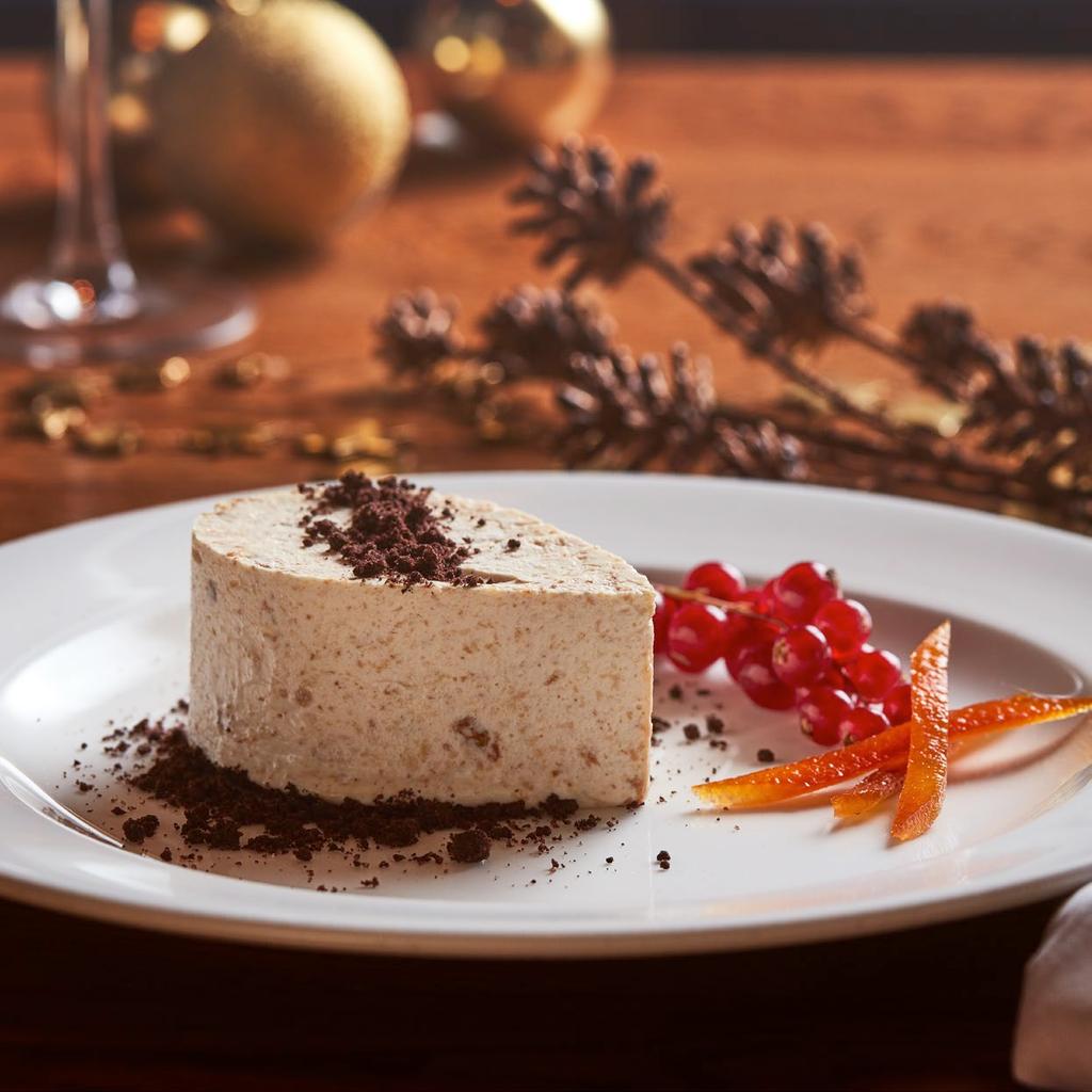 Festive Feasts FESTIVE LUNCHES AND DINNERS Celebrate the festive season in style at the Millennium Hotel London Knightsbridge by indulging in an afternoon or evening of outstanding food and festive