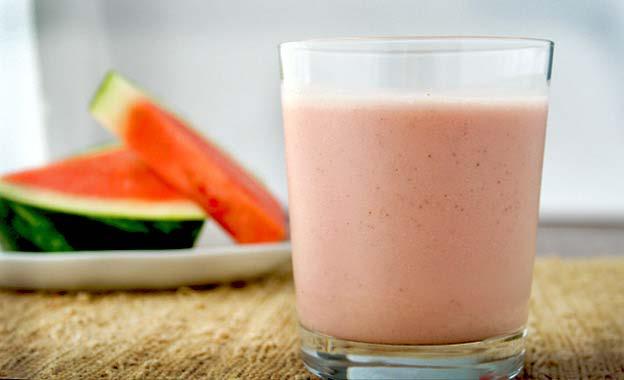 WATERMELON-KIWI SLUSHY SMOOTHIE For a perfect after-workout refresher, this smoothie combines three workout superfoods: kiwi, Greek yogurt and sweet watermelon.