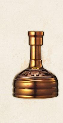 Samuel Adams Utopias Flavor: A unique flavor of vintage port, old sherry and fine cognac. Layers of dark fruit, wood and vanilla.
