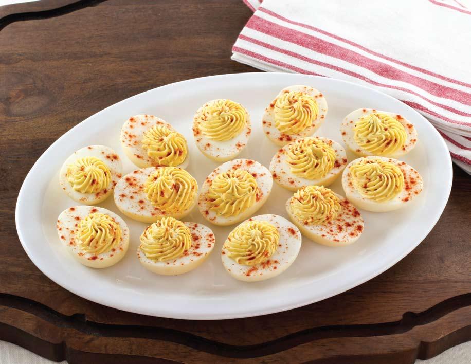 YIELD 8 SERVINGS AS APPETIZER PREP TIME 15 MINUTES SMOKING TIME 10 MINUTES 12 HARD BOILED EGGS, SHELLS REMOVED ½ CUP MAYONNAISE 1 TEASPOON DRY DILL ¼ TEASPOON SALT ¼ TEASPOON SMOKED PAPRIKA Smoked