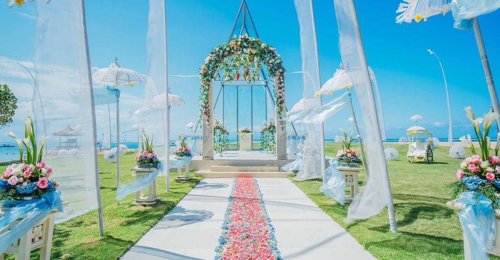 Tying the knot in one of the exotic wedding venues; Mirage Wedding Chapel, Mirage Beach Wedding, Mirage Ballroom Wedding, Mirage Garden Wedding