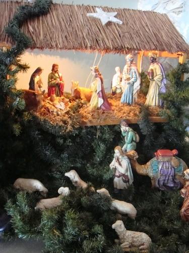 On Christmas morning, the children find their shoes full of small gifts, and they look for gifts that are hidden One tradition is to create a nativity scene or Presépio.