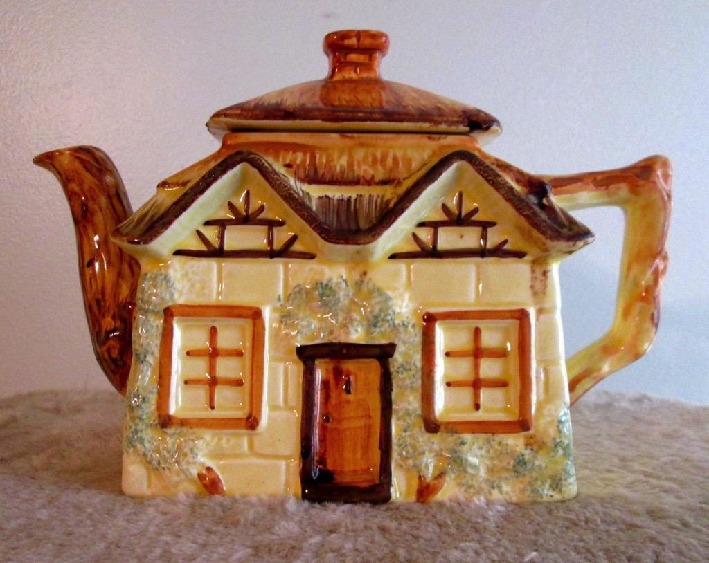 Description: Keele Street Teapot The teapot was manufactured by in Staffordshire
