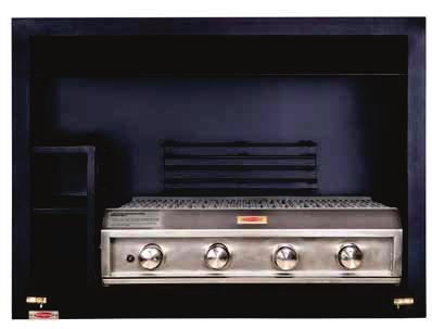 BUILT-IN BRAAI PROFESSIONAL GAS GRILL Range 700 GAS Includes: An outer box, light fitting, 3 Burner S gas grill with igniter (LPGSA