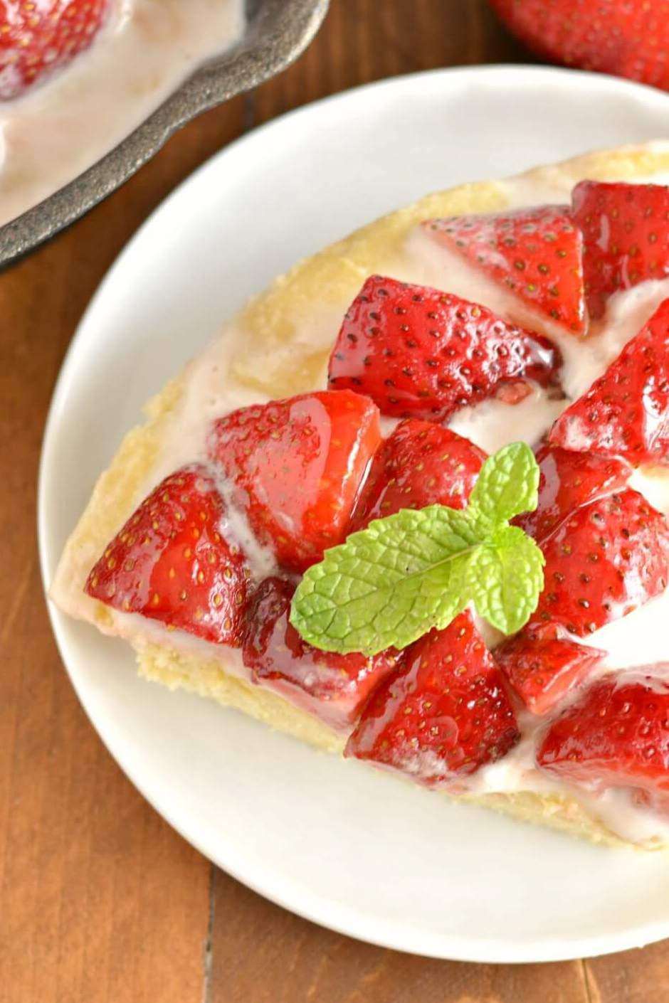 COCONUT FLOUR Strawberry Shortcake Prep Time: 15 minutes Cook Time: 20 minutes Yield: 8-10 For the Shortcake: ½ cup coconut flour 3 eggs ¼ cup melted coconut oil ¼ cup maple syrup (or sweetener of