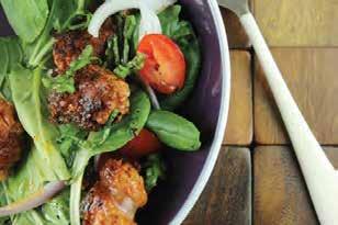 tablespoons olive oil 1 teaspoon balsamic vinegar 66% 22% 11% Toss the spinach, tomatoes, onions, basil, and oregano in a bowl. Top with the cooked sausage and drizzle with olive oil and vinegar.