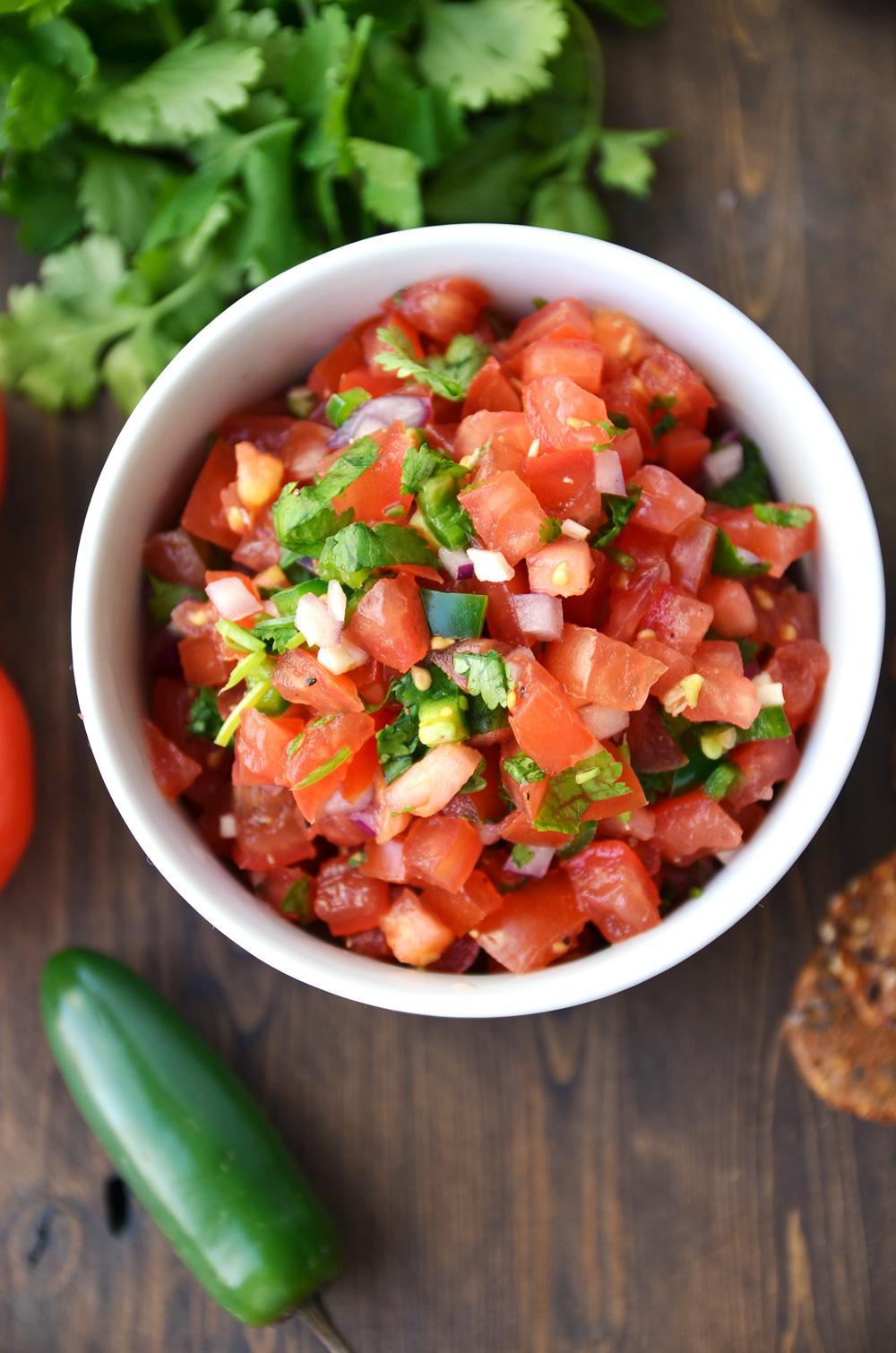 Homemade Salsa Salsa is so easy to make and fresh salsa tastes the best, don t eat those store bough salsa s that are so high in sodium and sugar, try this recipe.