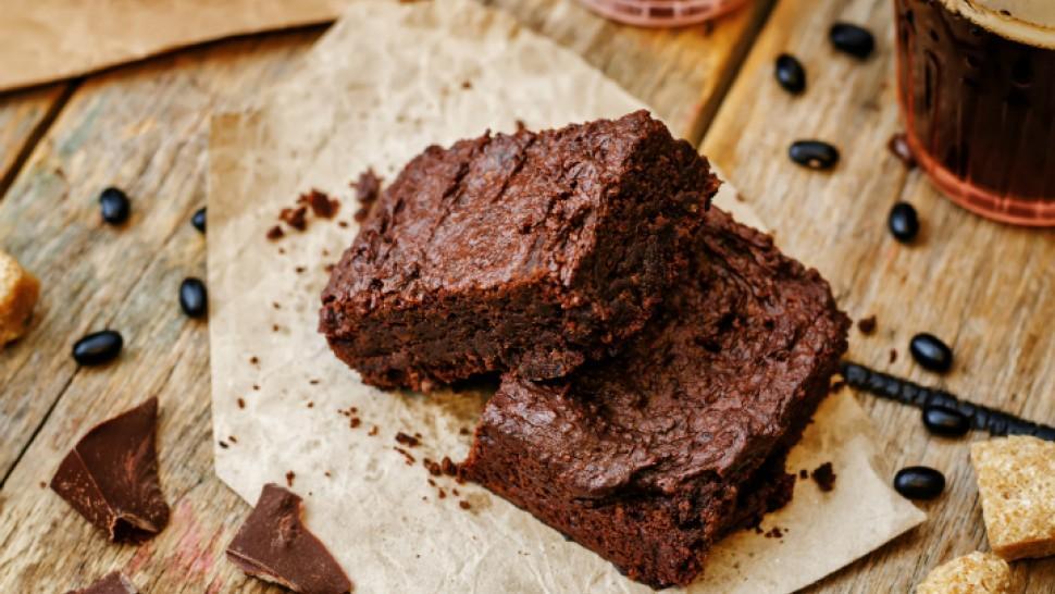 Brownies with Black Beans Last but not least a LoSo dessert recipe; here is a delicious sweet treat.