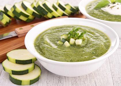 Zucchini Soup 6 servings PER SERVING: Calories = 136 Fat (g) = 5 Sodium (mg) = 55 Carbohydrates (g) = 21 Protein (g) = 3 2 Tbsp extra-virgin olive oil 1 onion, chopped 2 cloves garlic, crushed 2