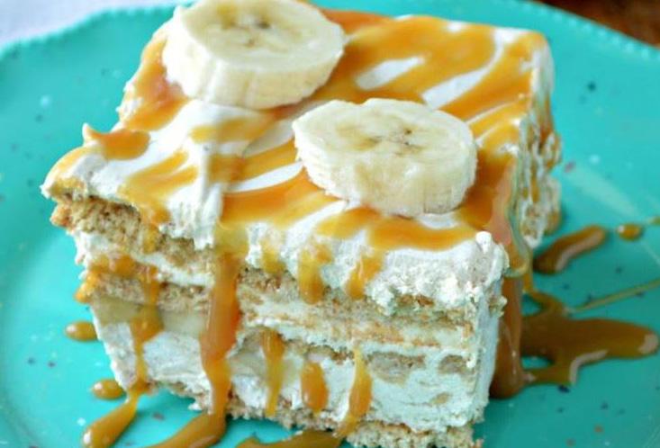 Spiced Banana Icebox Cake Makes 9 servings Prep Time: 0 minutes Chill Time: 2 hours 8 cinnamon graham crackers, broken in half 8 ounces cream cheese, softened ¾ cup MUSSELMAN S Apple Butter package