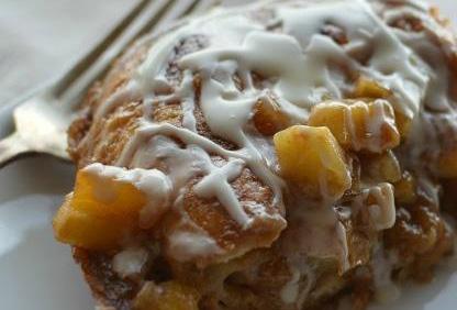 Apple Fritter Breakfast Casserole Makes 8 servings Prep Time: 25 minutes Cook Time: 25 minutes 5 cups apples, peeled and chopped 6 Tablespoons butter cup brown sugar teaspoon cornstarch 2 Tablespoons