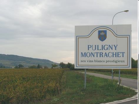 2007 Domaine Matrot Puligny-Montrachet 1er Cru "Les Chalumeaux" Average age of the vines: 30 years Indigenous yeasts Fermentation in one- to five-year-old barrels Temperature control (65-70 )