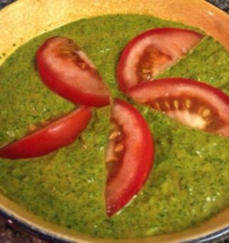 SPINACH SAAG (RAW SAAG PANEER) (SERVES 2)* INGREDIENTS: Curry Sauce 3/4 cup almonds (or cashews) 2 tbsp. chili powder 2 tbsp.