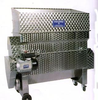 and beater bars for easy cleaning of the machine - Fully manufactured in AISI 304 Stainless Steel - Rubber Beater Blades, Rubber rollers, and collection bin Model Dimensions mm Power Capacity Price
