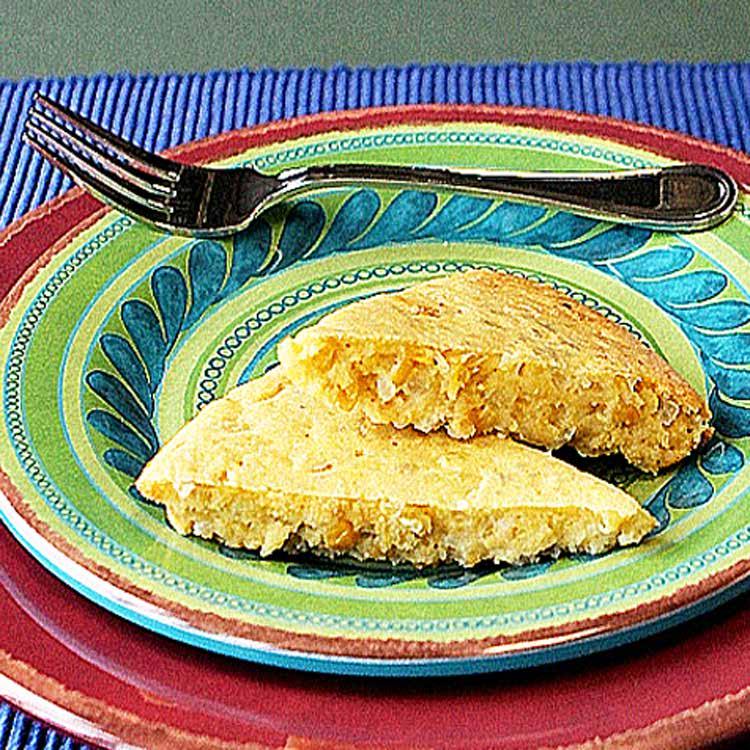 Breakfast A Harvest of Recipes with USDA Foods Corn Casserole This family favorite casserole is good for breakfast or lunch. Add more flavor by topping it with fresh tomato salsa (page 52).
