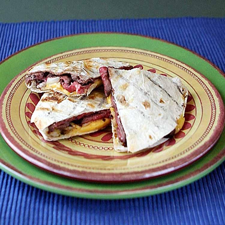 Main Dishes A Harvest of Recipes with USDA Foods Spicy Quesadillas Your family will enjoy the great taste of these quesadillas! The foods in bold type are USDA Foods.