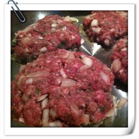 buffalo burgers Proteins Yield: 3 servings You will need: knife, cutting board, skillet, spatula, bowl, measuring spoons 3 T olive oil 1 yellow onion, diced finely 1 lb ground buffalo 6 T almond