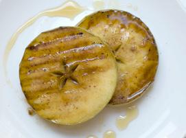RECIPES RECIPES Grilled Cheese English Muffin Grilled Apples INGREDIENTS 1 English muffin 2 slices of cheddar or American cheese 2 tsp butter INGREDIENTS 1 apple, cut into round, ½ thick slices ½ tsp