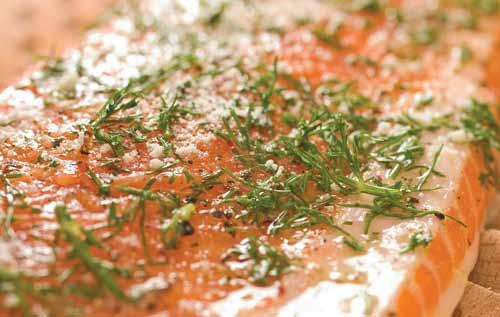 SALMON FILLETS................................................................................................................ with dill and wine Dill and Wine Salmon Preheat the oven to 75 F.