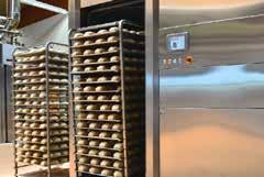 COOLING AND FREEZING CETRAVAC VACUUM CONDITIONING The vacuum conditioning chamber cools and stabilizes rolls, pastry or bread within only a few minutes for further