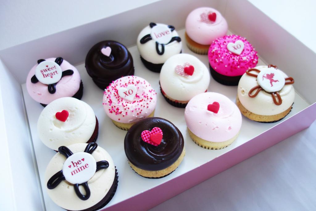 Georgetown Cupcake s VALENTINE S DOZEN Order online at cupcake.com or via the Georgetown Cupcake App for pick-up, delivery, or overnight nationwide shipping.