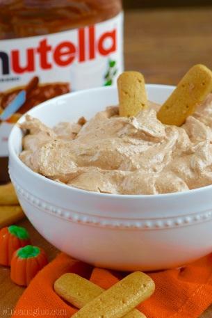 Skinny Pumpkin Nutella Dip 1/2 cup Nutella, softened just a little in the microwave 1/2 cup of pumpkin (100% pure pumpkin puree) 1 (8 oz.