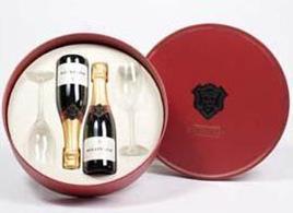 Moet The Gift $ 98.