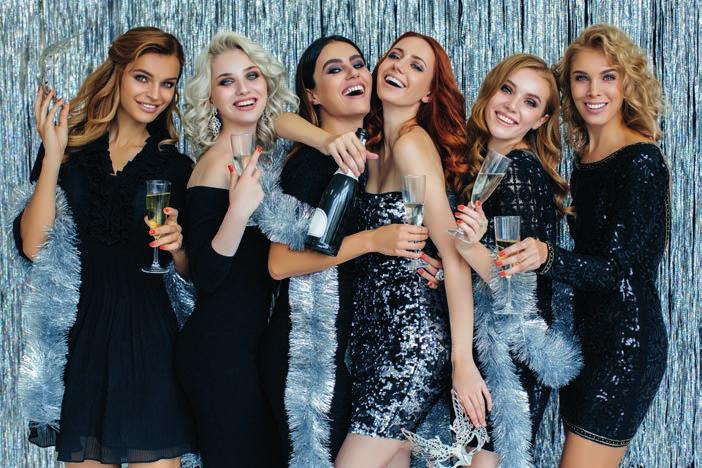 RING IN 2018 IN STYLE at our New Year s Eve Ball Red carpet prosecco reception - 7.00pm 5 course Gala dinner - 8.00pm sharp Glass of prosecco per person in time for the New Year countdown.