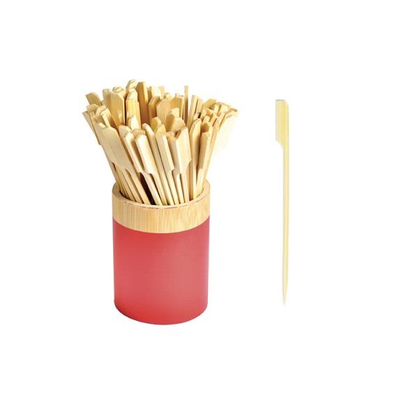 Bamboo skewers BBQ Make skewers of meat, fish, vegetables or fruits for