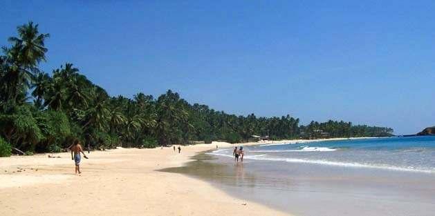 Beaches There are many beautiful beaches around RV. Taking 30 minutes towards right,you will meet Hikkaduwa beach which is famous for marine life such as Scuba Diving, Glass boats, Snorkeling.