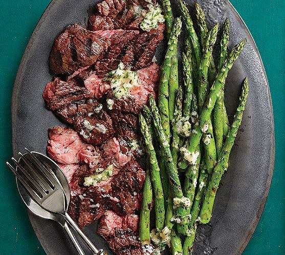 tuesday Grilled Flap Steak and Asparagus with Béarnaise Butter Active/total time: 20 minutes A compound butter packed with tarragon and shallot mimics the flavors of béarnaise sauce with much less
