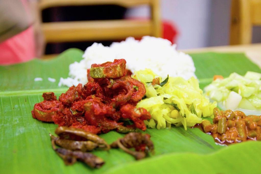 All About Curries and Rice Let me start off by telling you that this is a big favourite of my partner. He bugs me almost everyday for Banana Leaf Rice.